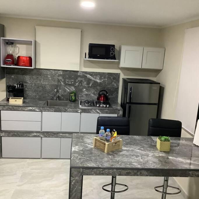 Cozy 1-Bedroom Apartment Minutes Away Drive To Mangel Halto Beach Savaneta Buitenkant foto